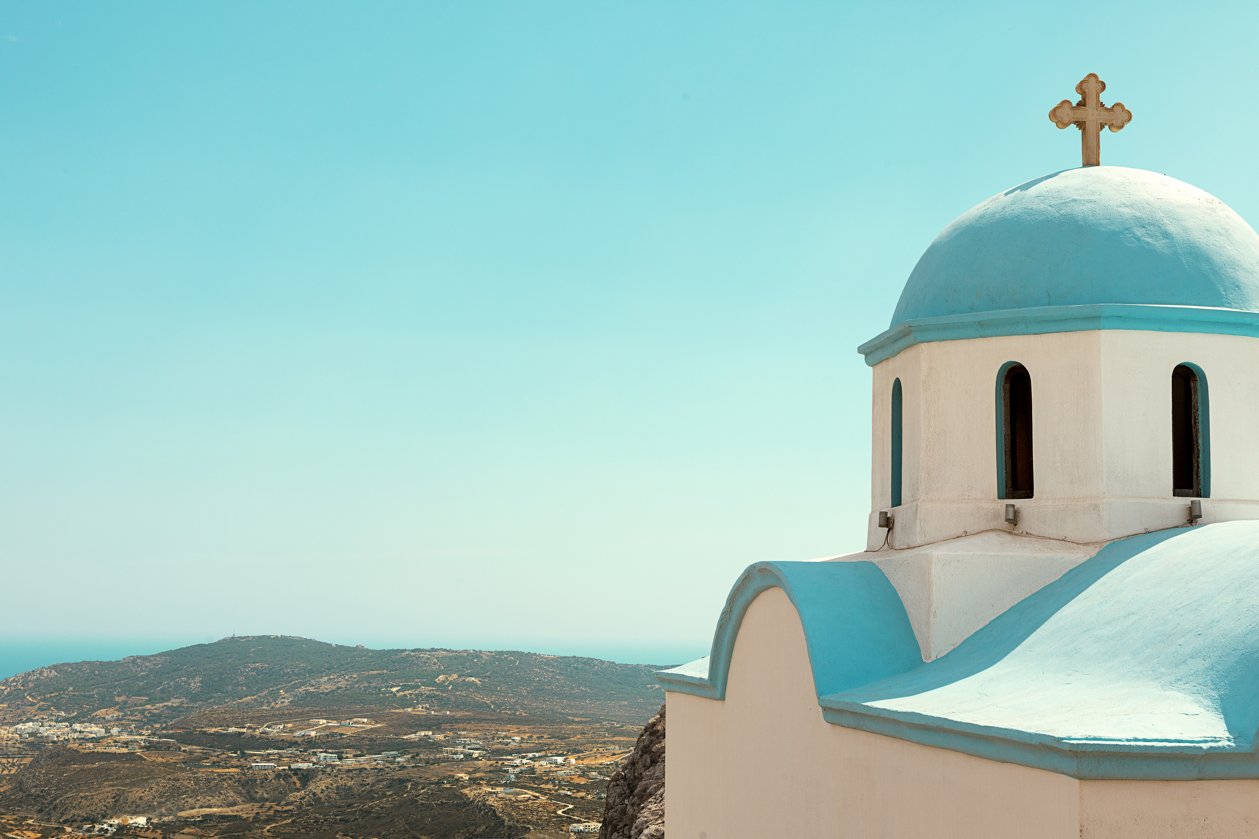 Mellan Karpathos stad och Lefkos