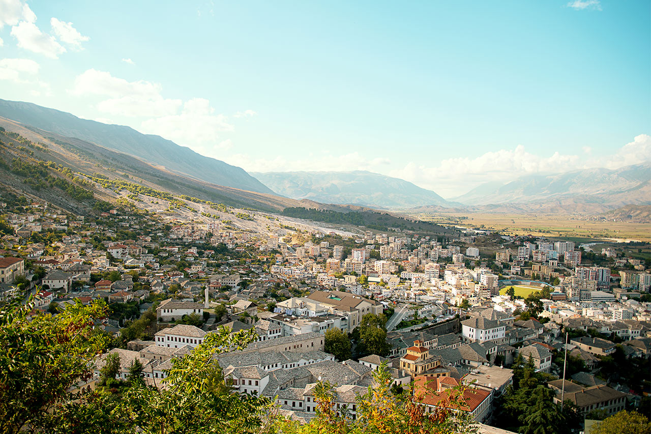 Utflykten Allsidiga Albanien och Gjirokastra