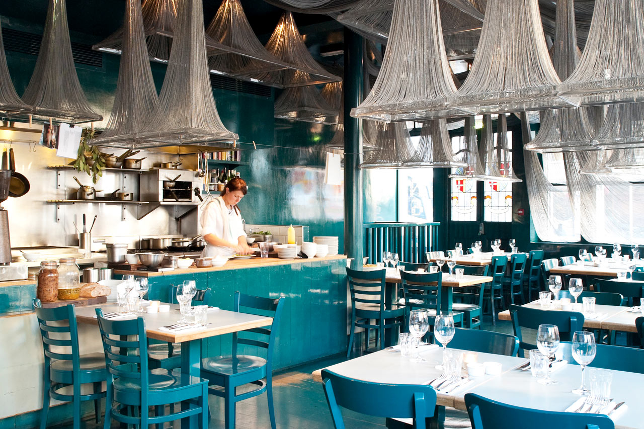 Konstam, Acton Street i London