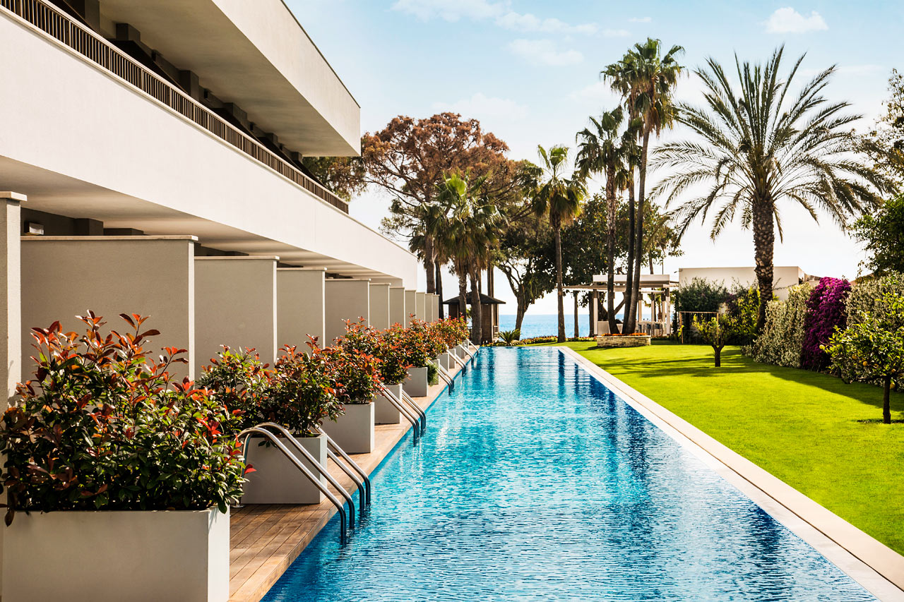 Dubbelrum med poolaccess