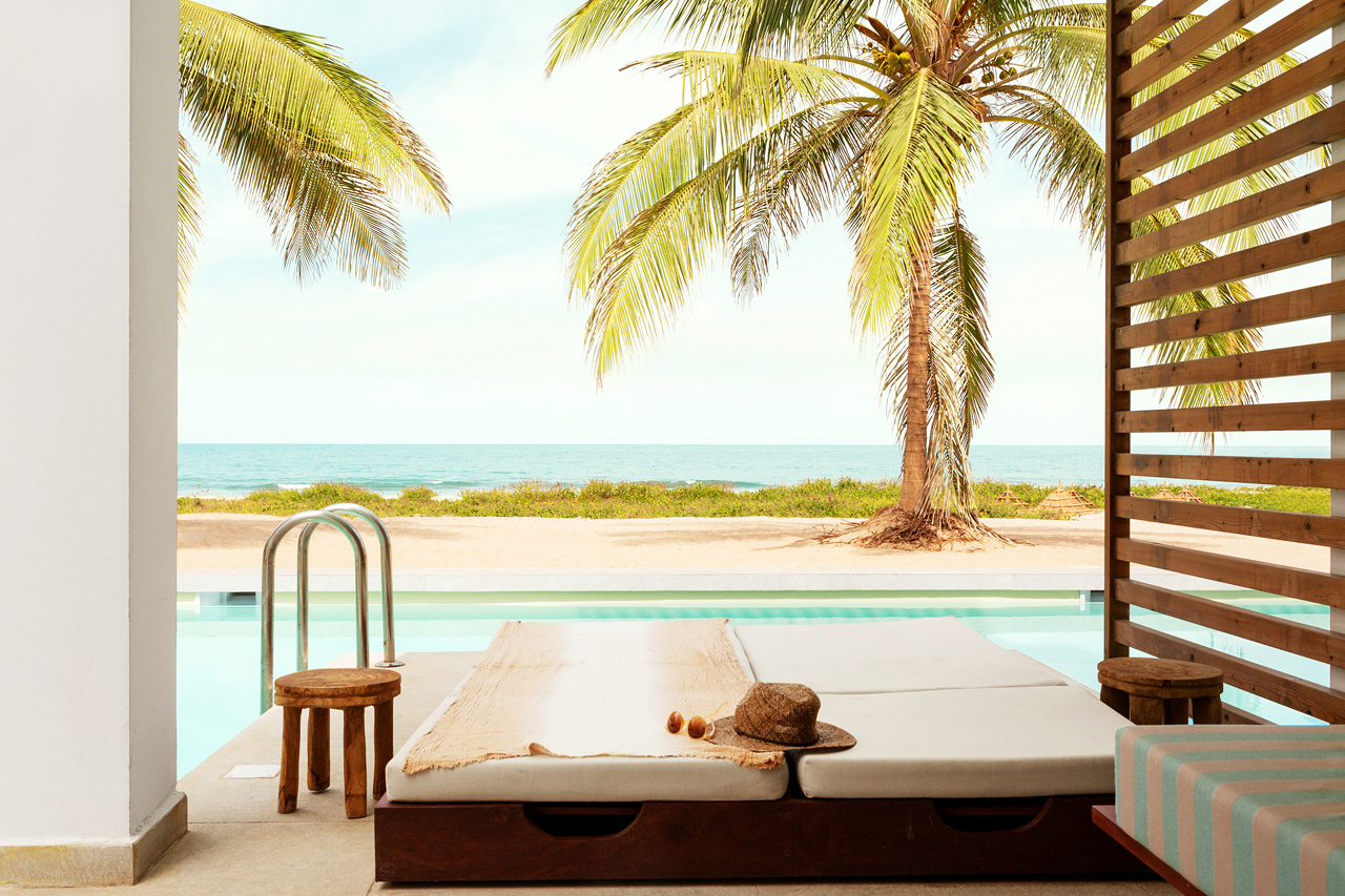 Prime Pool Suite 1 rum, terrass mot havet med direkt access till privat, delad pool