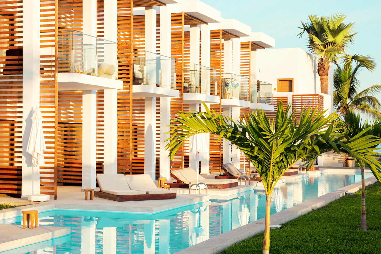 Prime Pool Suite 1 rum, terrass mot havet med direkt access till privat, delad pool