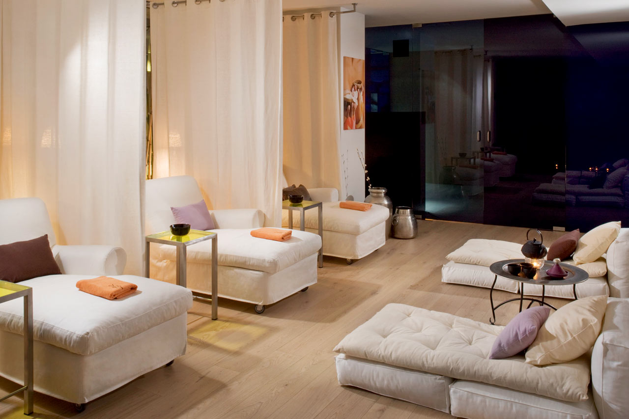 Koppla av i hotellets spa