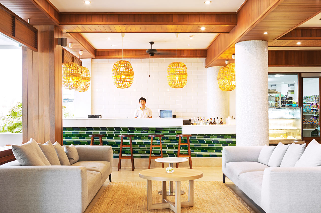 Lobby bar.