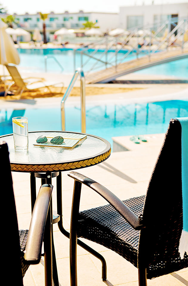 Junior Suite med direkt pool access