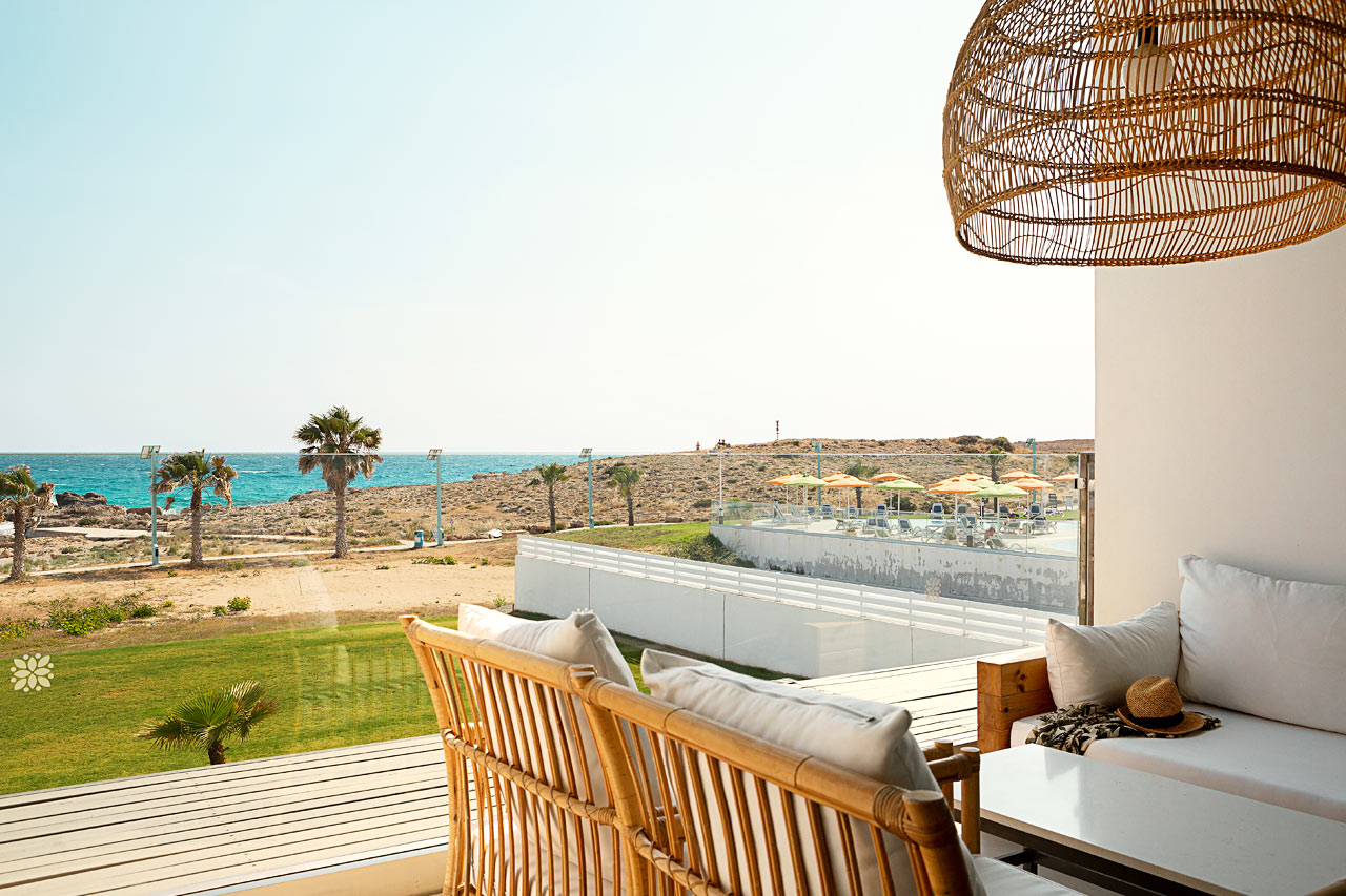 2-rums CLUB SUITE, balkong med havsutsikt närmast havet.
