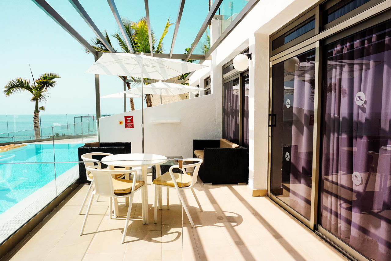 Tvårumslägenhet Club Room typ D med havsutsikt och poolaccess