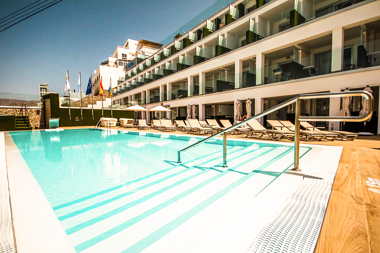 Solterrass vid IG Nachosol Atlantic