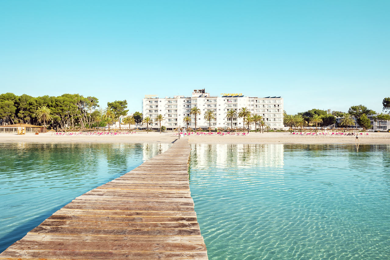 Sunwing Alcudia Beach - mitt på Alcudias finaste strand.