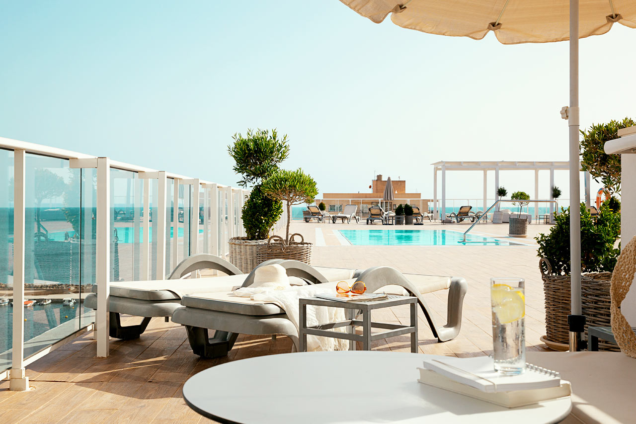 Prime Rooftop Suite 1 rum, stor terrass med havsutsikt