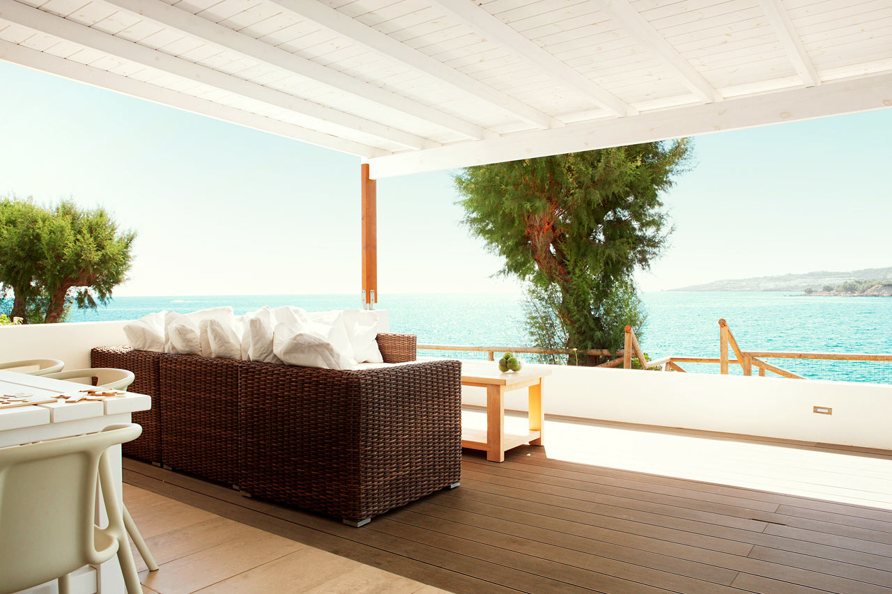 Trerumslägenhet Royal Lounge Suite med stor terrass och havsutsikt, närmast havet, Poseidon.