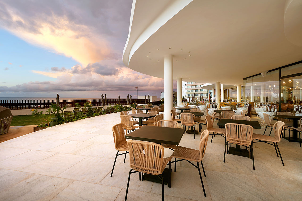Hard Rock Hotel Tenerife Rooftop Bar