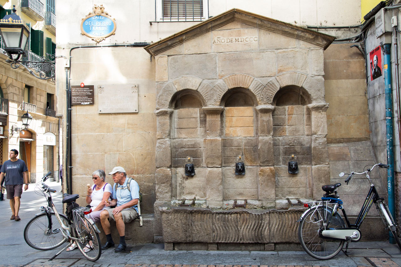 Fuente del Perro