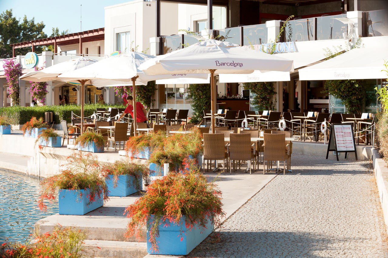 Turgutreis marina