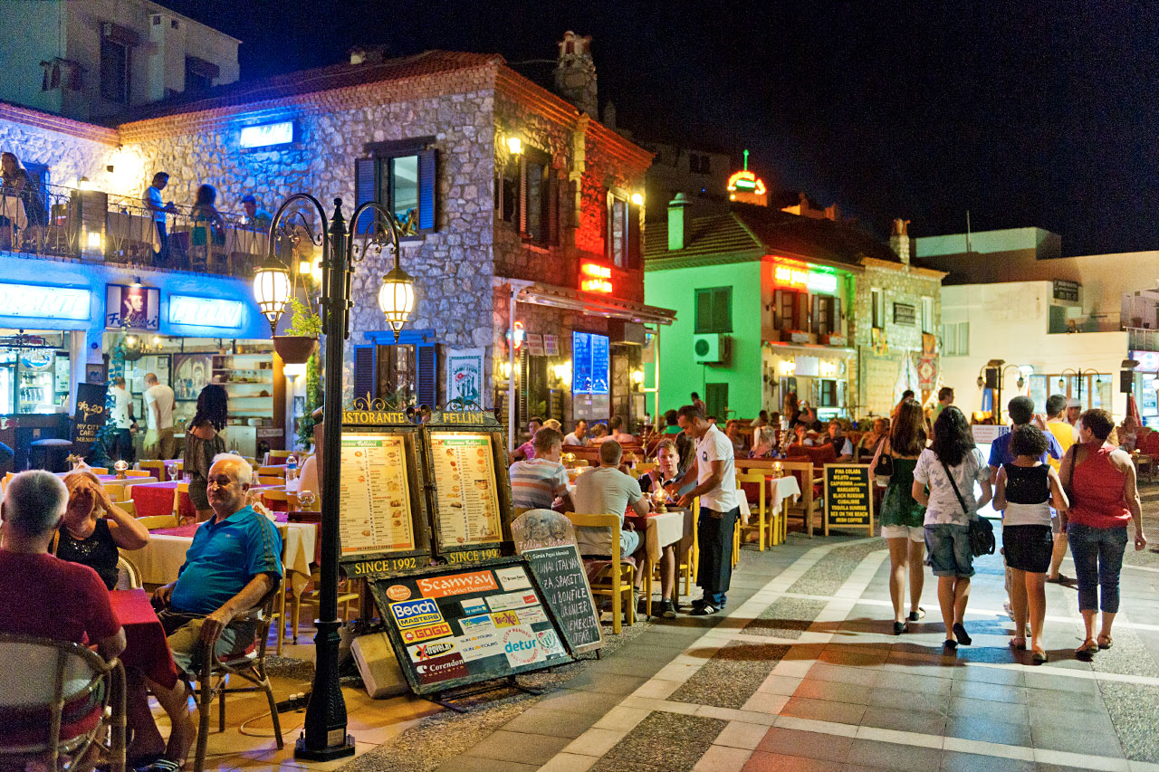 I den gamla delen av Marmaris hittar du många trevliga restauranger.