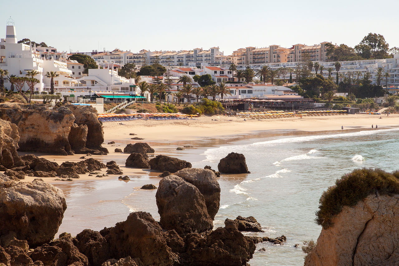 Praia dos Aveiros