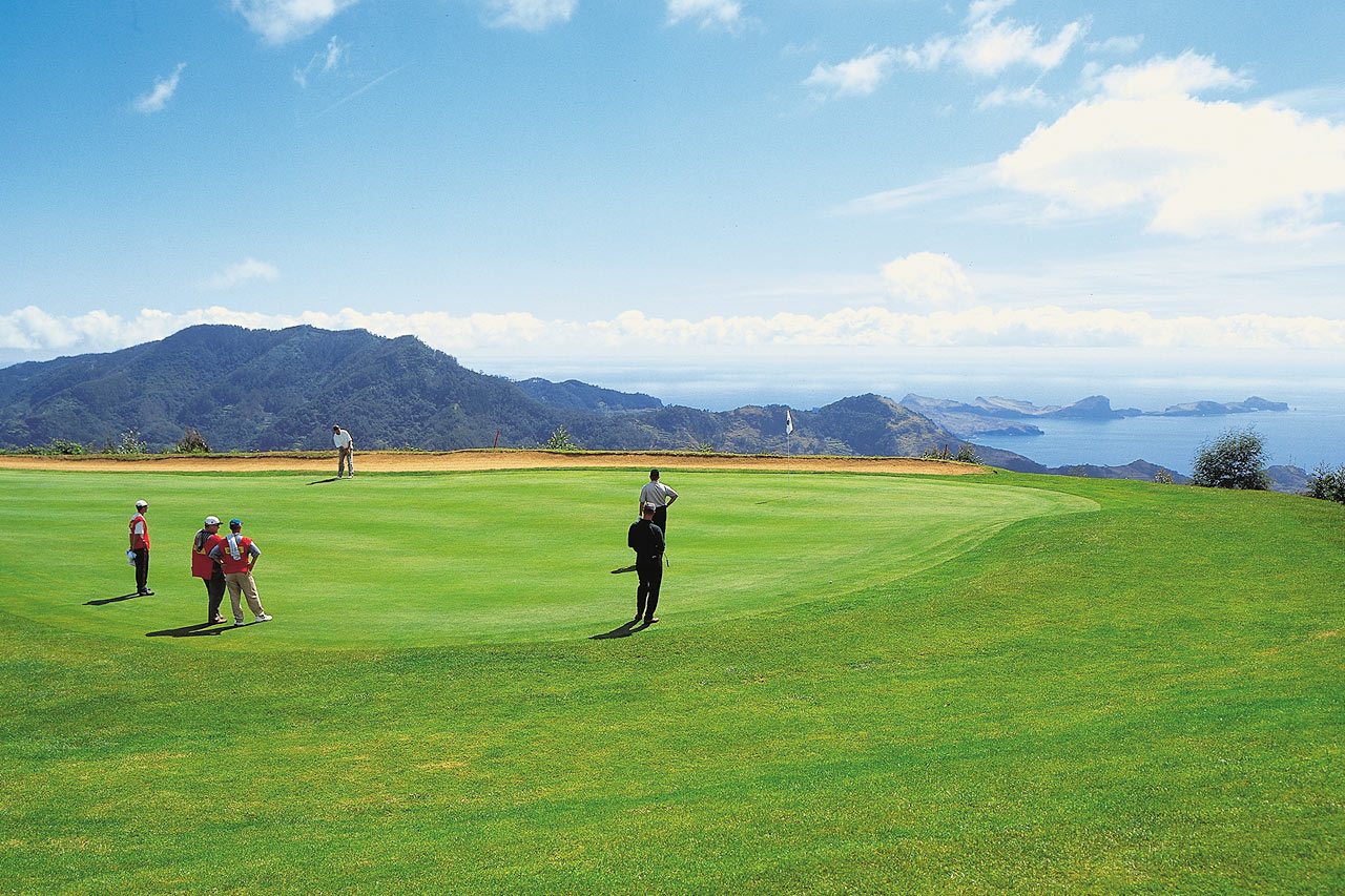 Santo da Serra Golf.
