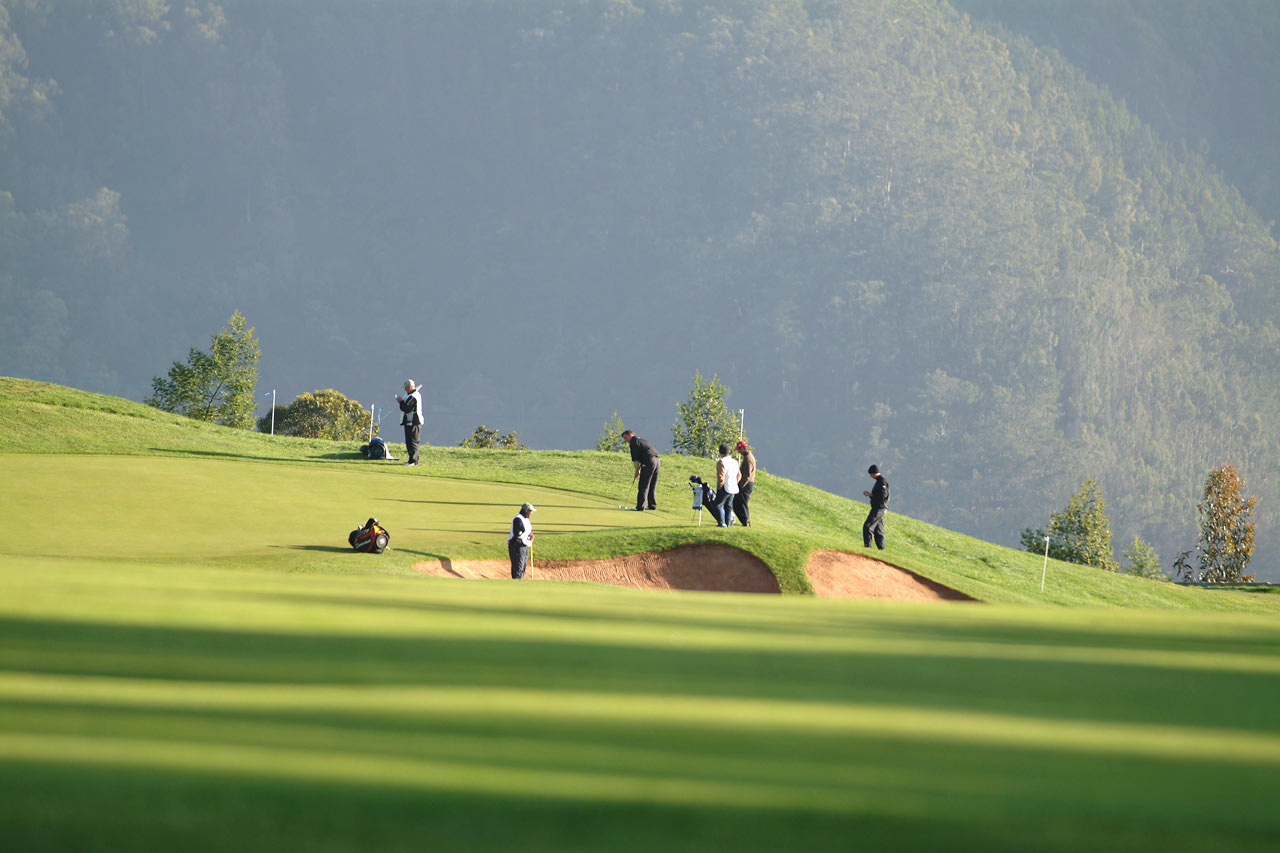 Santo da Serra Golf.