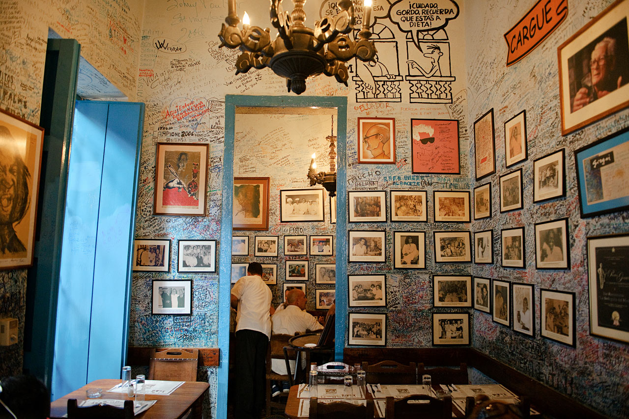 Baren La Bodeguita del Medio som hade Hemingway som stamgäst