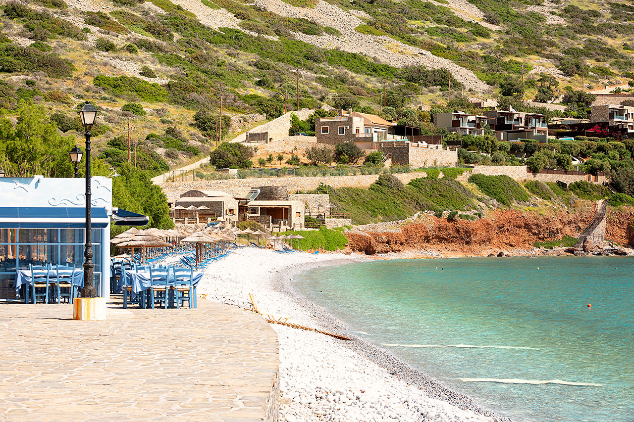 Plaka Village
