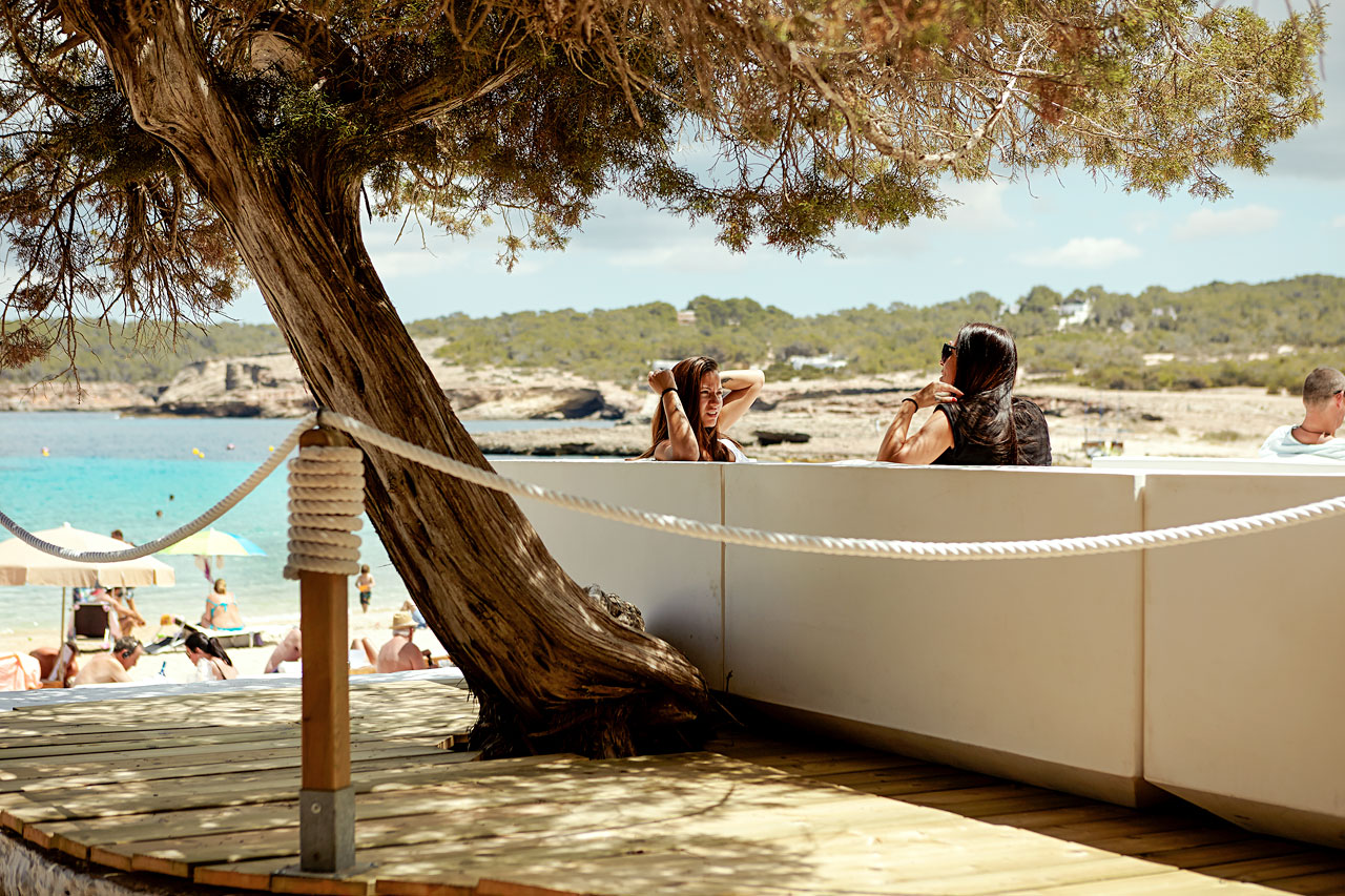 Cala Bassa Beach Club, utanför San Antonio