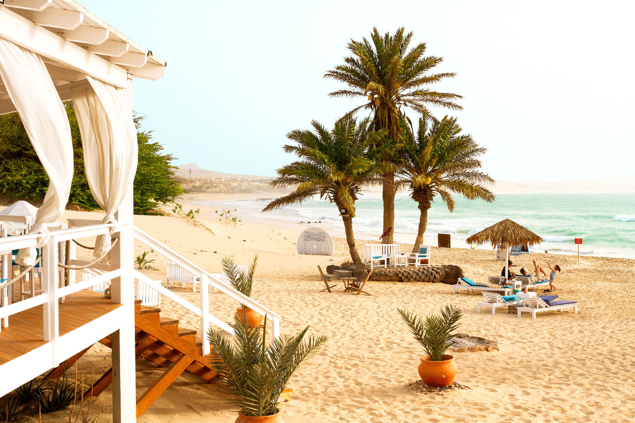 Stranden vid restaurang Perola d'Chaves