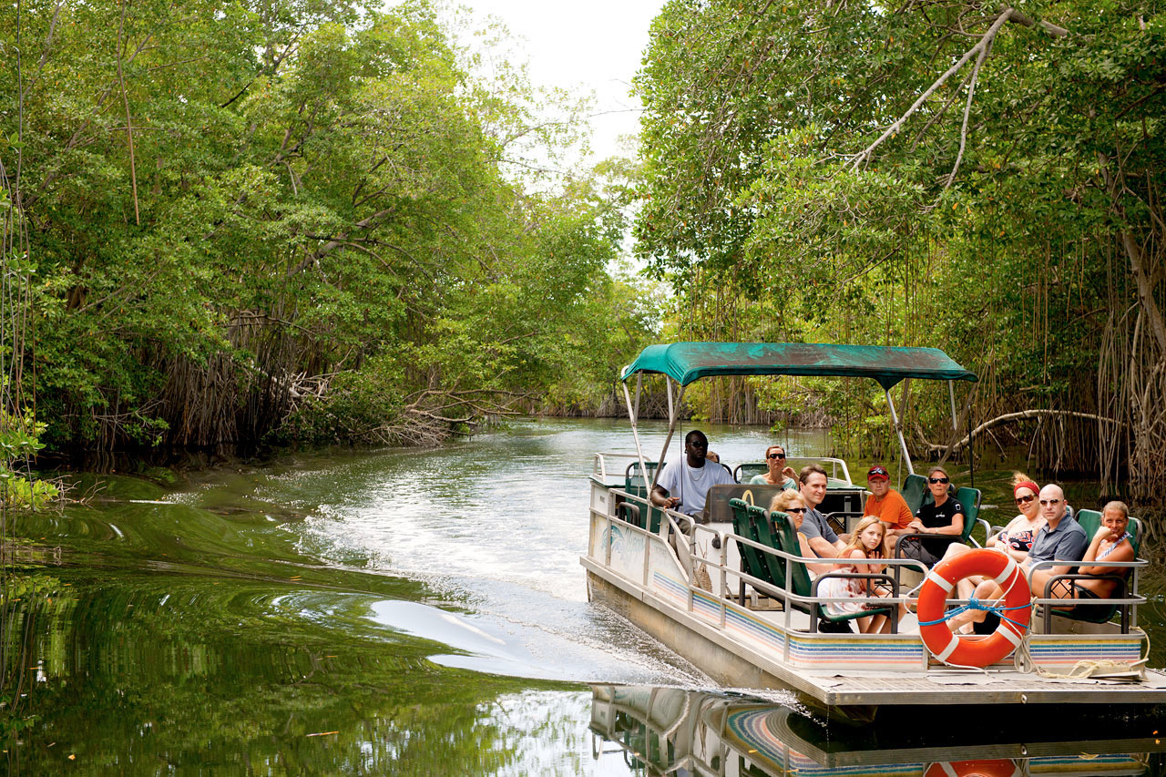 Black River â ett populärt utflyktsmål från Montego Bay