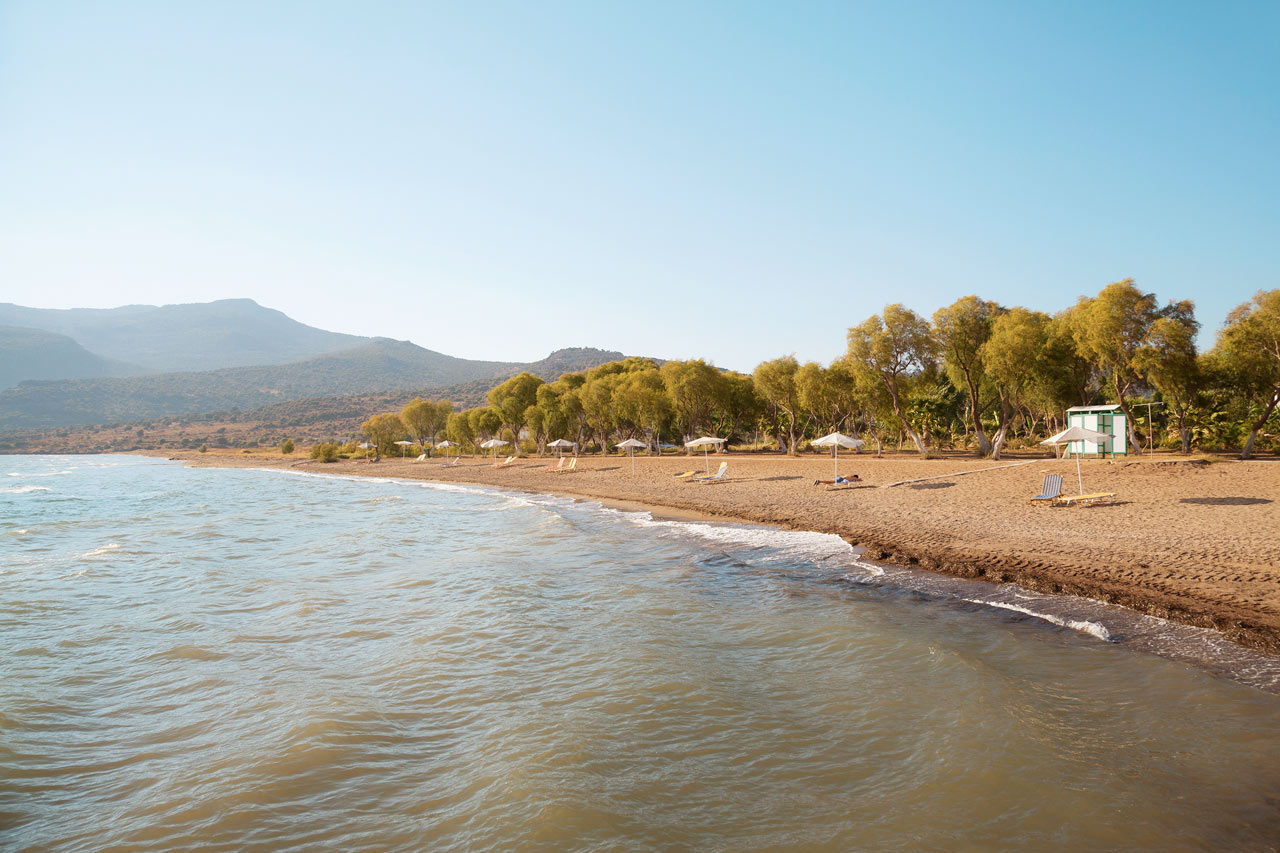 Stranden vid Kaloni Village