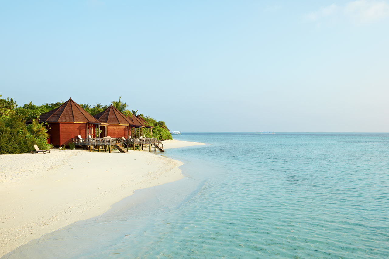 Komandoo Island resort - Beach Villas